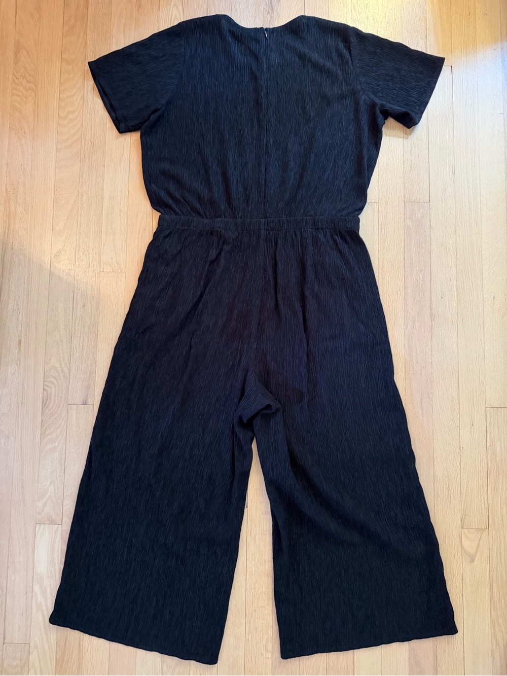Eileen Fisher - Tencel Woven Plisse Black Wide-Leg Jumpsuit - Picture 6 of 13
